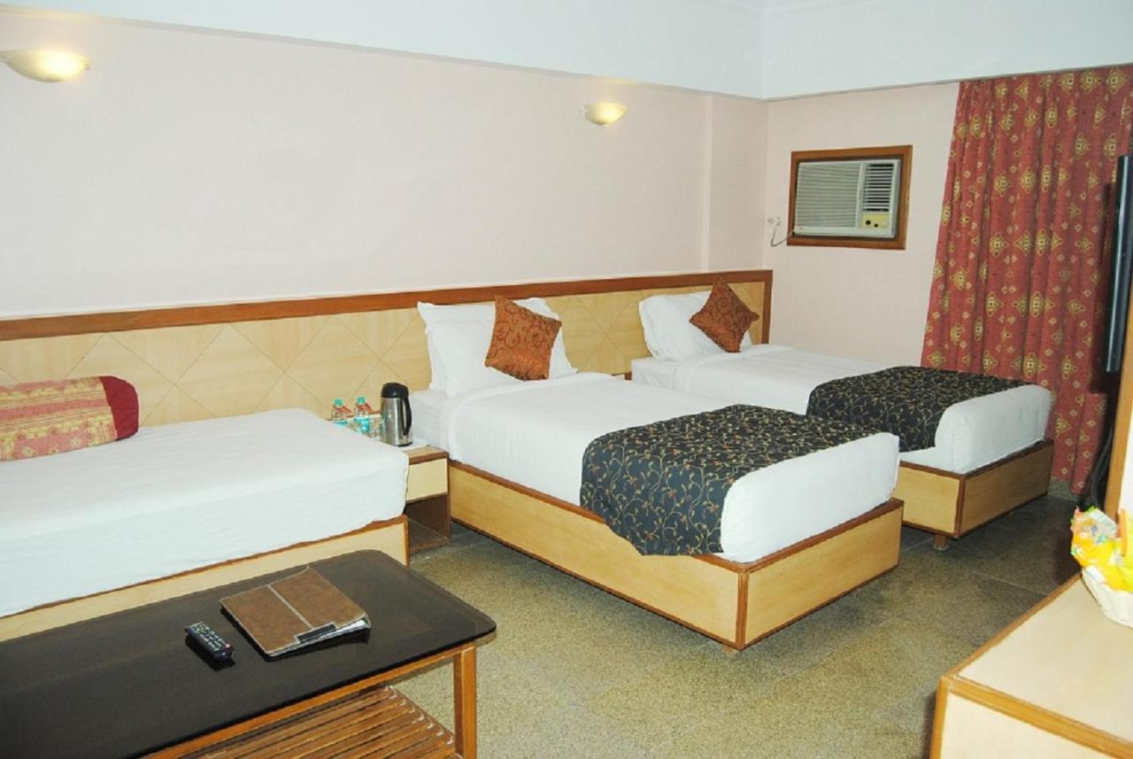 Hotel Abigail Goradia'S Sirdi Kültér fotó