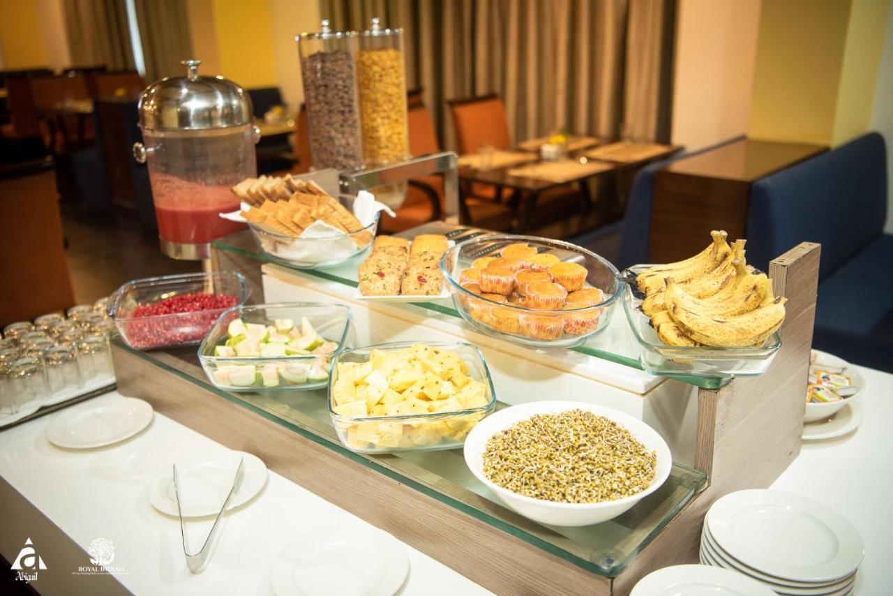 Hotel Abigail Goradia'S Sirdi Kültér fotó